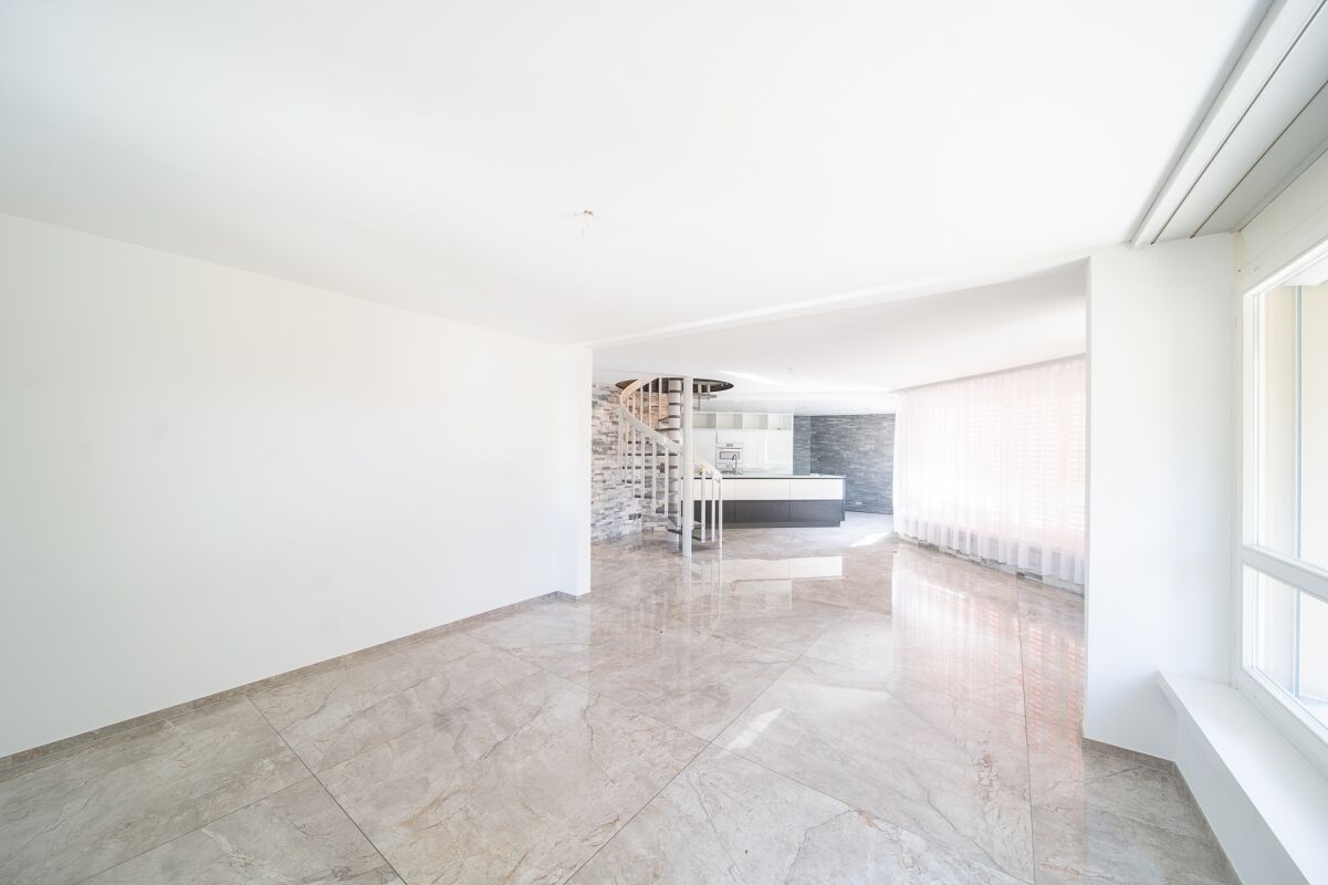 Exklusive Maisonettewohnung mit Dachloge und Spa-Bereich