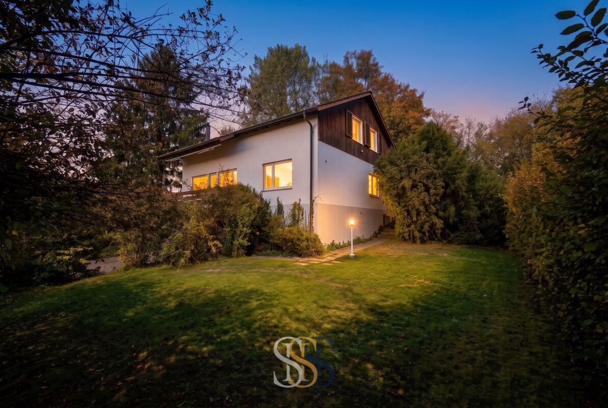 Charmantes Einfamilienhaus mit Weitblick und grossem Garten