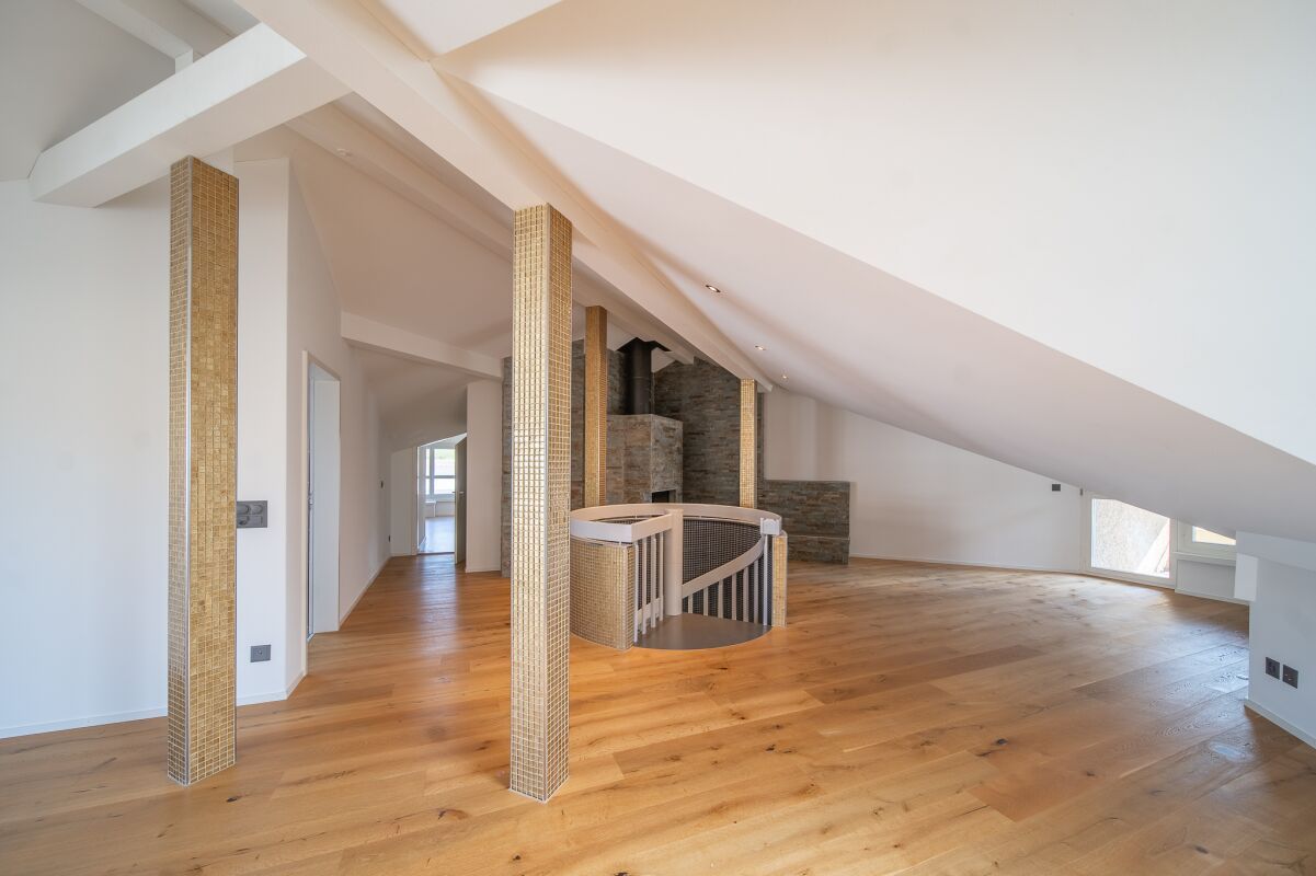 Exklusive Maisonettewohnung mit Dachloge und Spa-Bereich